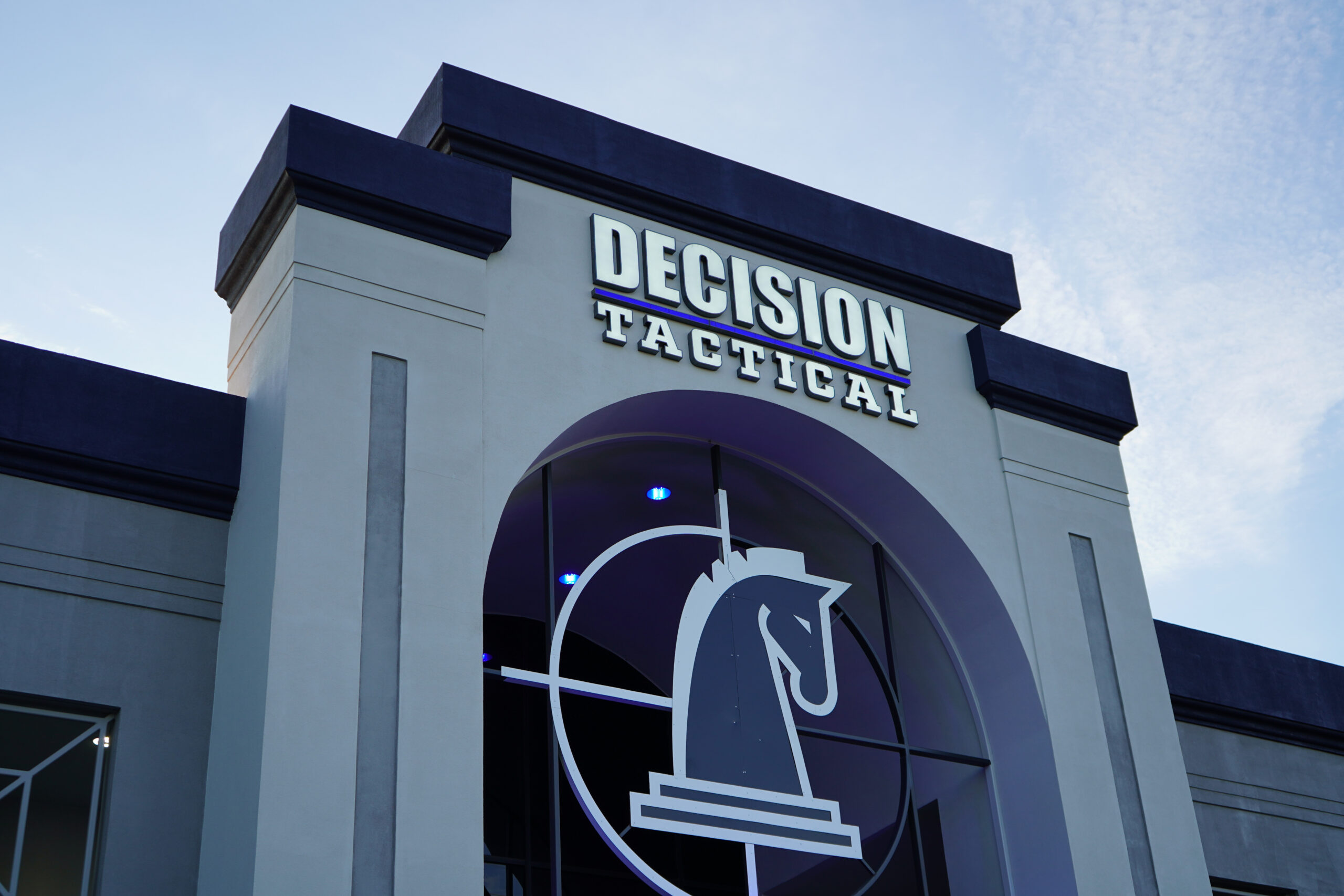 Tour group arriving at Decision Tactical in North Orlando — unique Orlando attraction for travel partners and visitor experience operators near I-4 in Sanford, FL